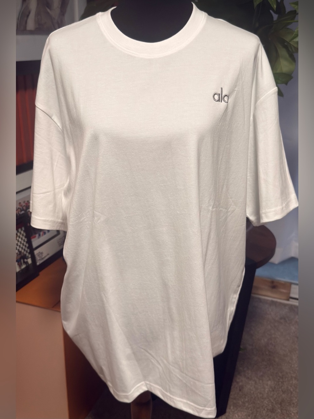 ALO White Men's Logo Crewneck T-Shirt